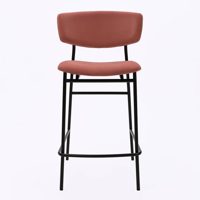 Дизайнерский полубарный стул Marko розовый, черный металл