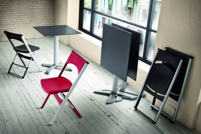 Стул пластиковый складной Compact белый 435х470х775 мм Стул пластиковый складной Compact белый 435х470х775 мм