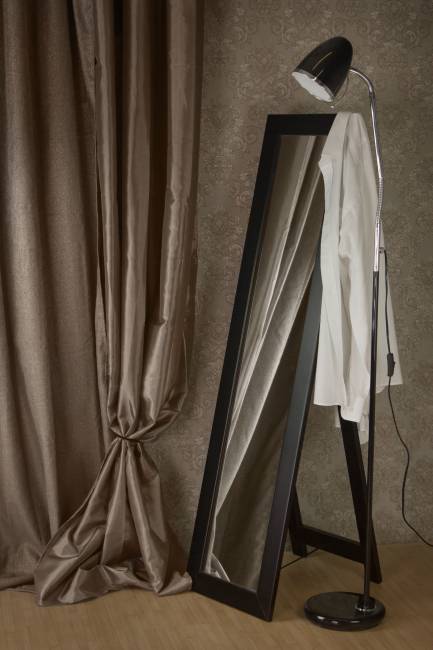 Зеркало напольное BeautyStyle 8 черный 138 см х 35 см