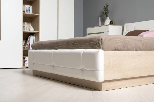 Комплект мебели Муссон № 19 в Вашу спальню цвет белый/чёрный/дуб эндгрейн элегантный/кожзам белый Комплект мебели Муссон № 19 в Вашу спальню цвет белый/чёрный/дуб эндгрейн элегантный/кожзам белый