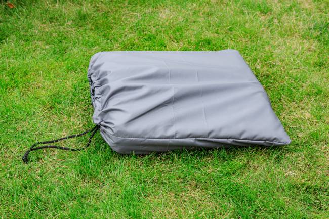 Универсальный чехол на мебель